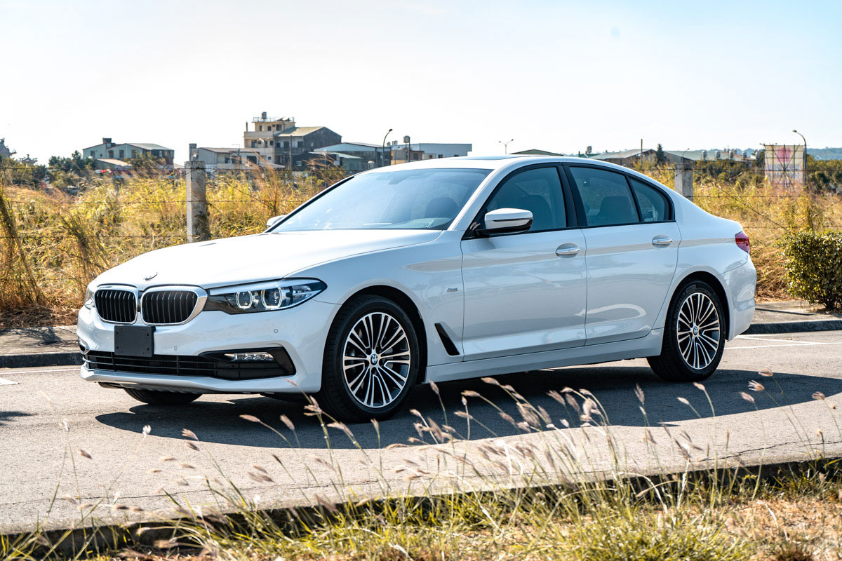 530i sport line